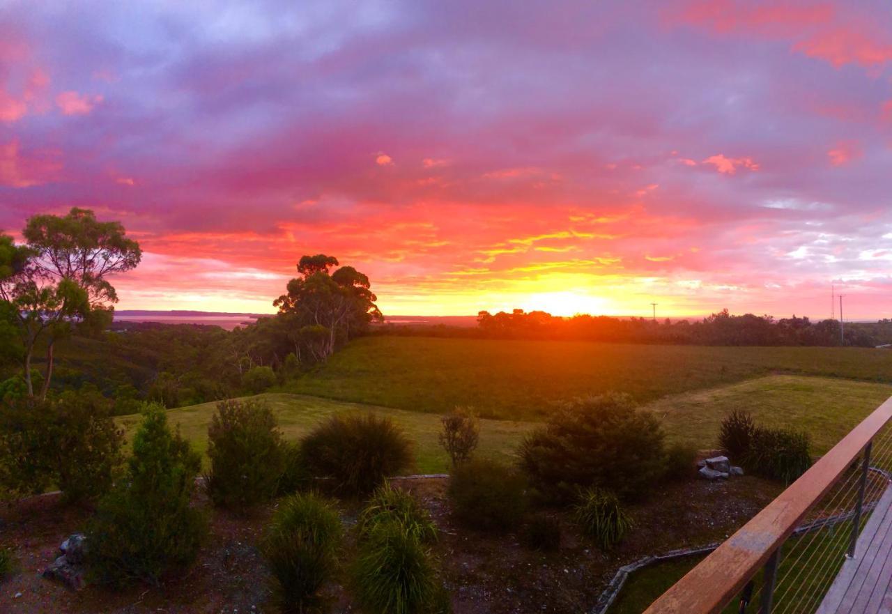 Villa Harbour Lookout Strahan Esterno foto