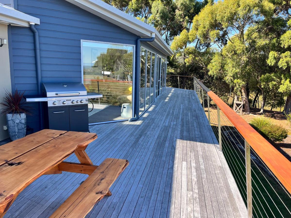 Villa Harbour Lookout Strahan Esterno foto